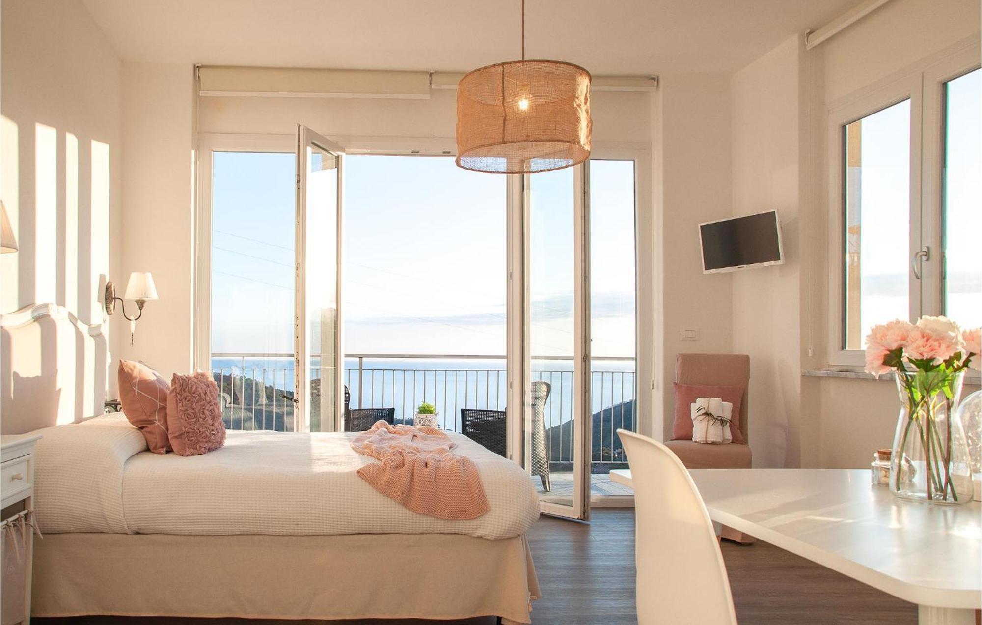 Amazing Apartment In Moneglia With House Sea View Экстерьер фото